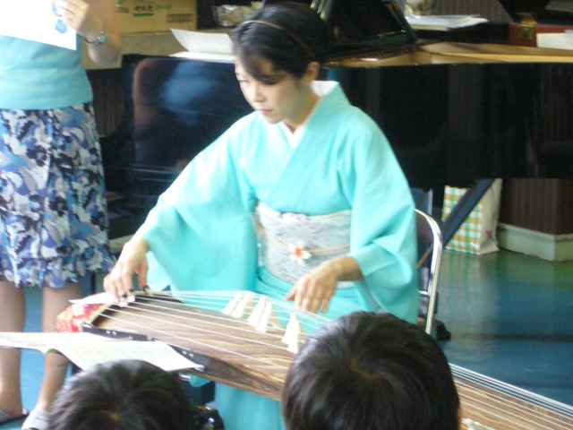 お琴（大塚先生）